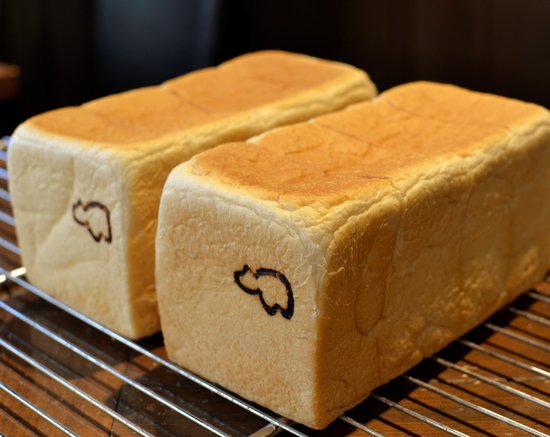 河内屋グループ　パン工房あかべこ 写真4